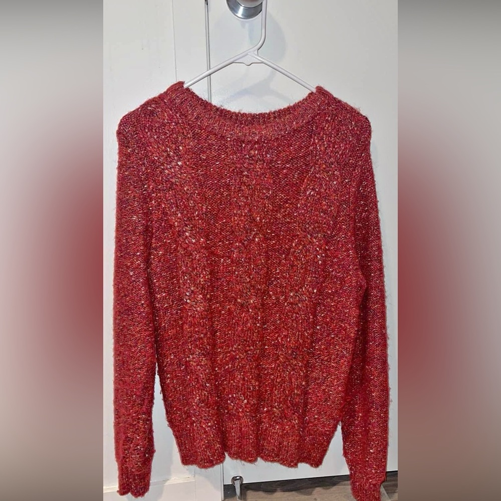 Women’s sweater